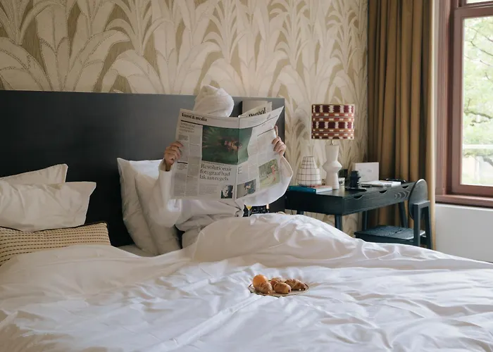 Hotel Omega